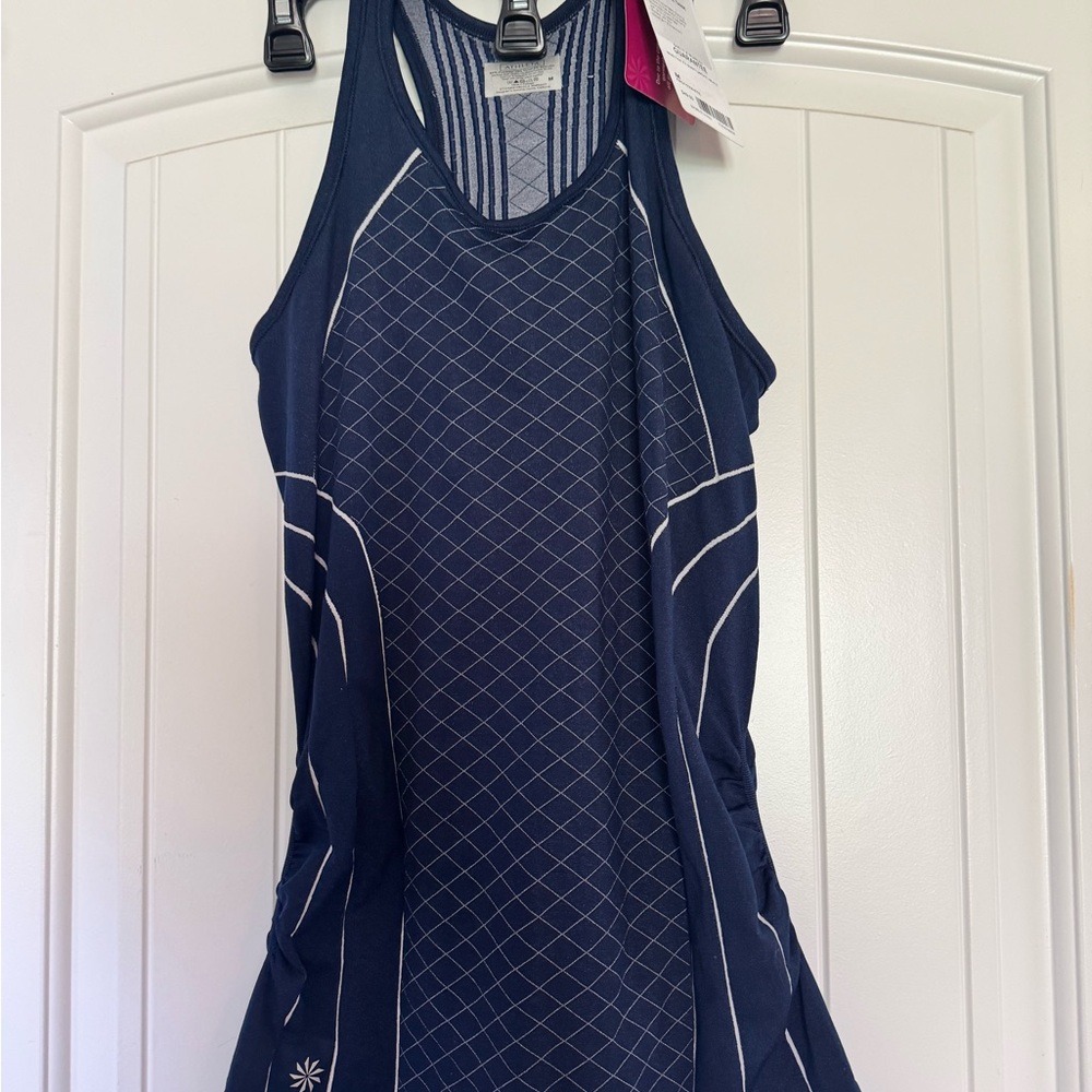 Athleta Navy Finish Fast line tank NWT